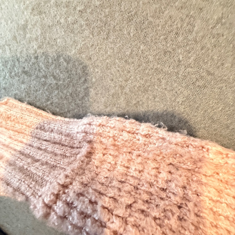 American Eagle Pink Waffle Knit Crew Neck Long Sleeve Sweater Size S - Picture 10 of 14